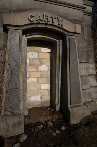 2005JanCemetary09
